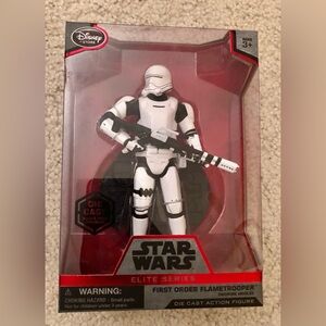 Disney Star Wars First Order Flametrooper Elite Series Die Cast Action Figure